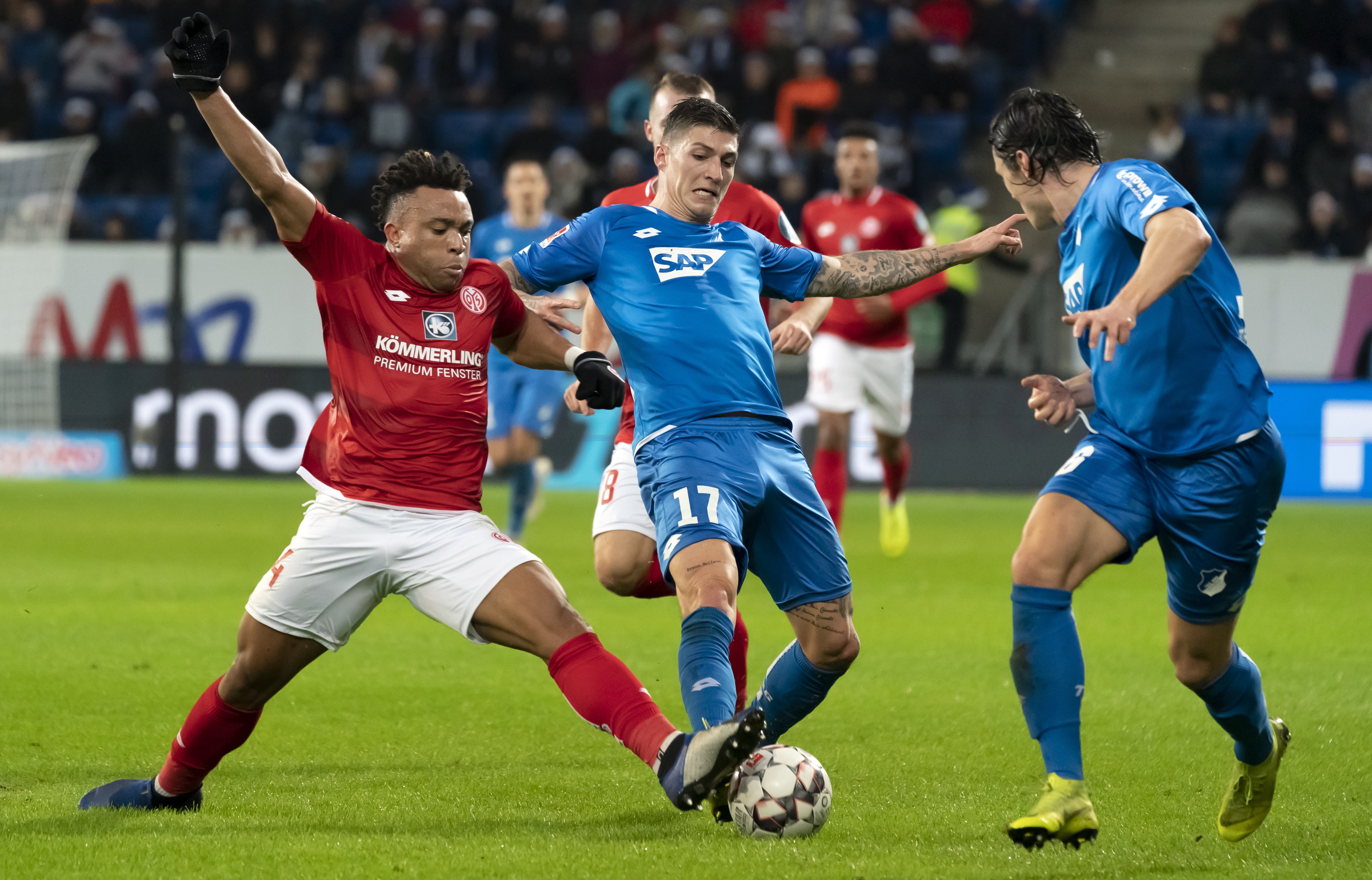 半场结束时 半场结束时