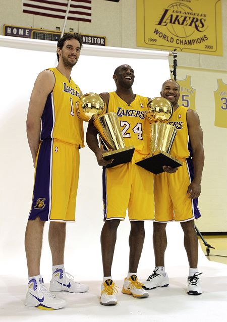 两人有时被 两人有时被