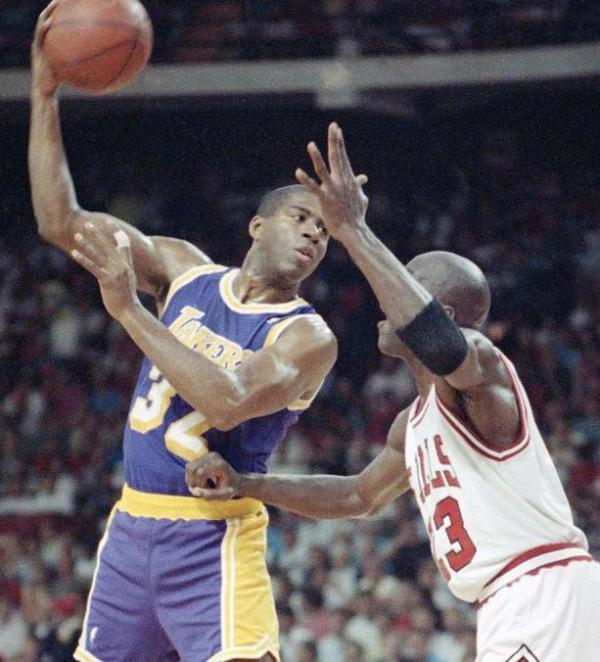 以幽默而亲 以幽默而亲