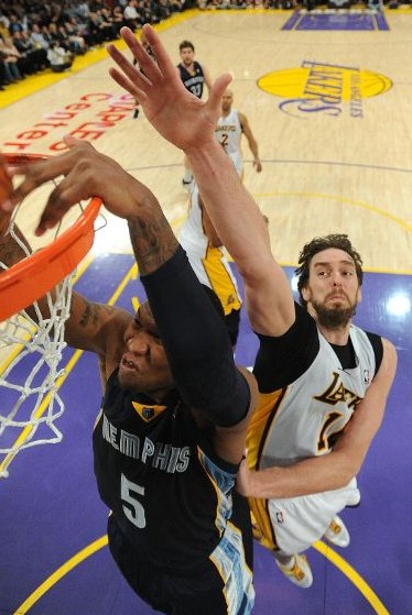 曾让球队陷 曾让球队陷