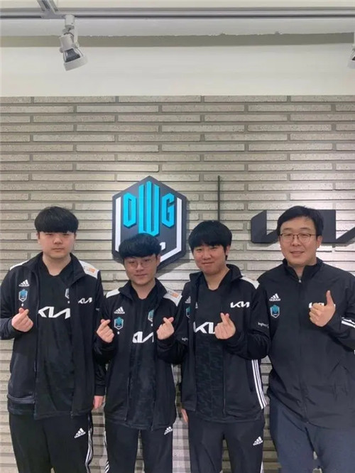 回争季后赛 回争季后赛