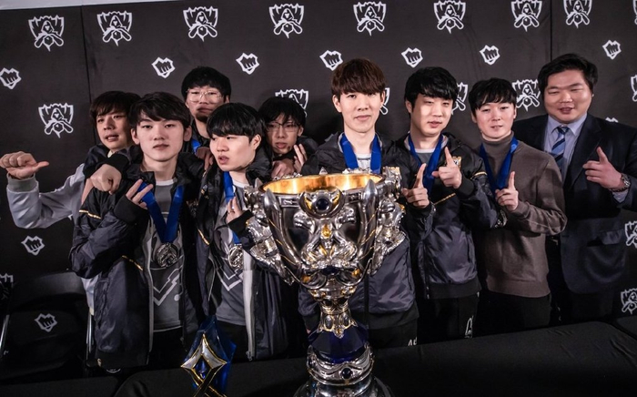 20年的湖 20年的湖