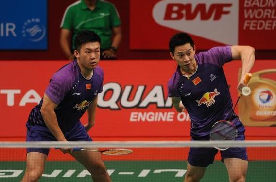 天空：因转会问题，对阵布莱顿阿坎吉和埃德森将坐在替补席上