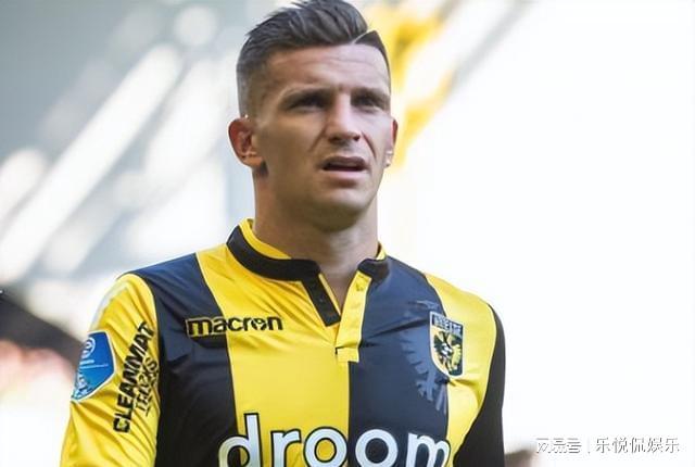 略性进攻实 略性进攻实